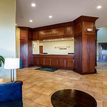 Quality Inn Near Hampton Coliseum エクステリア 写真