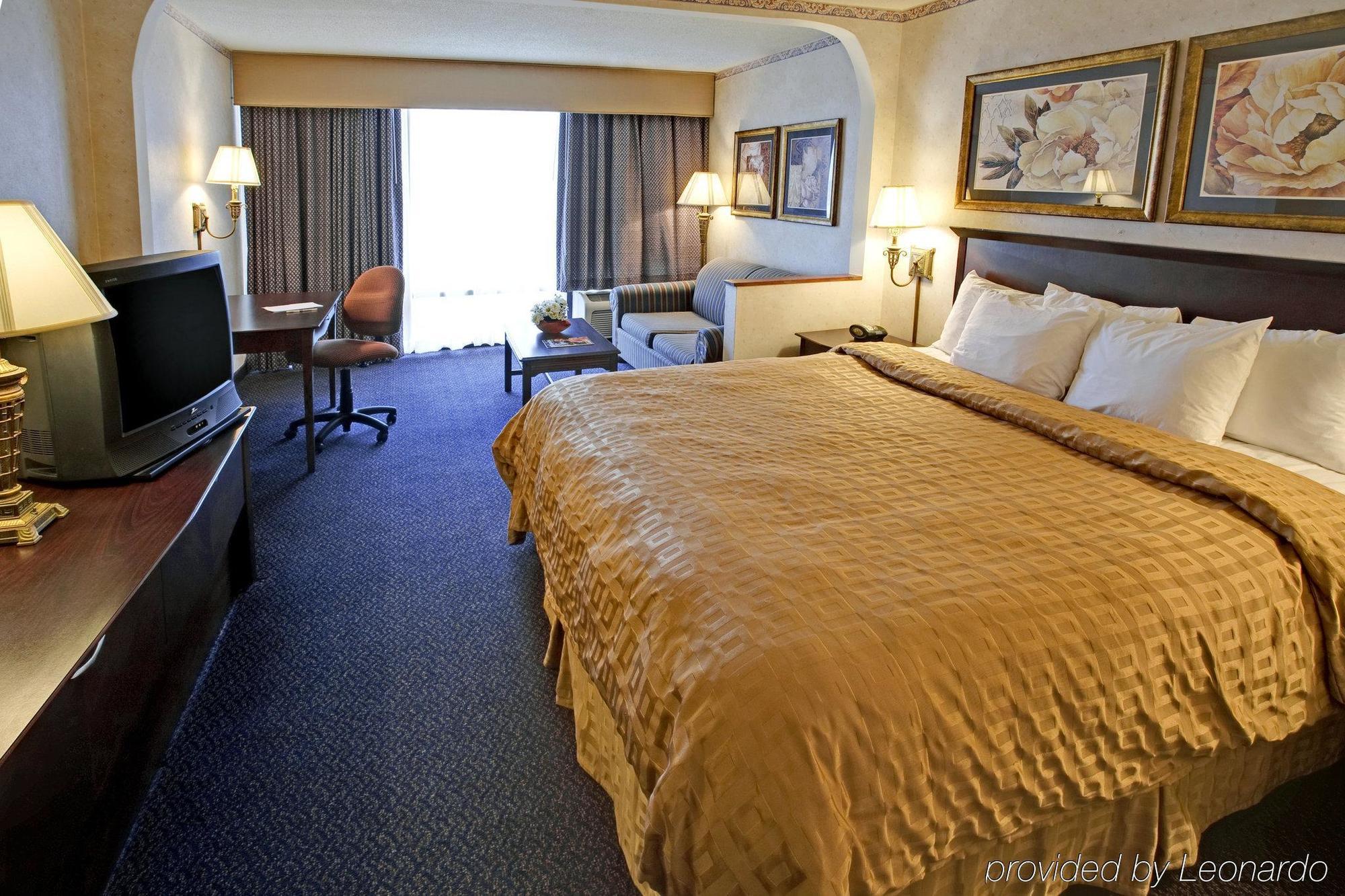 Quality Inn Near Hampton Coliseum 部屋 写真