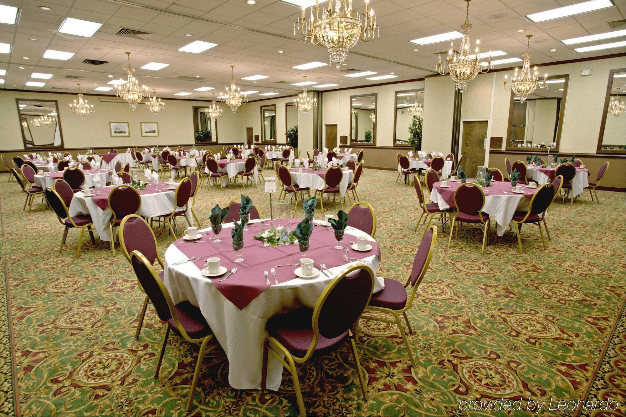 Quality Inn Near Hampton Coliseum レストラン 写真