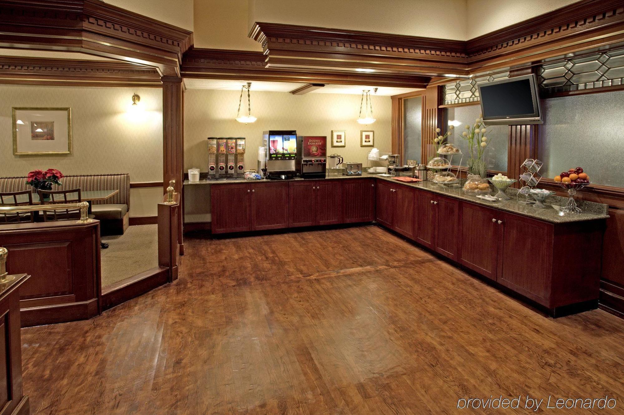 Quality Inn Near Hampton Coliseum レストラン 写真
