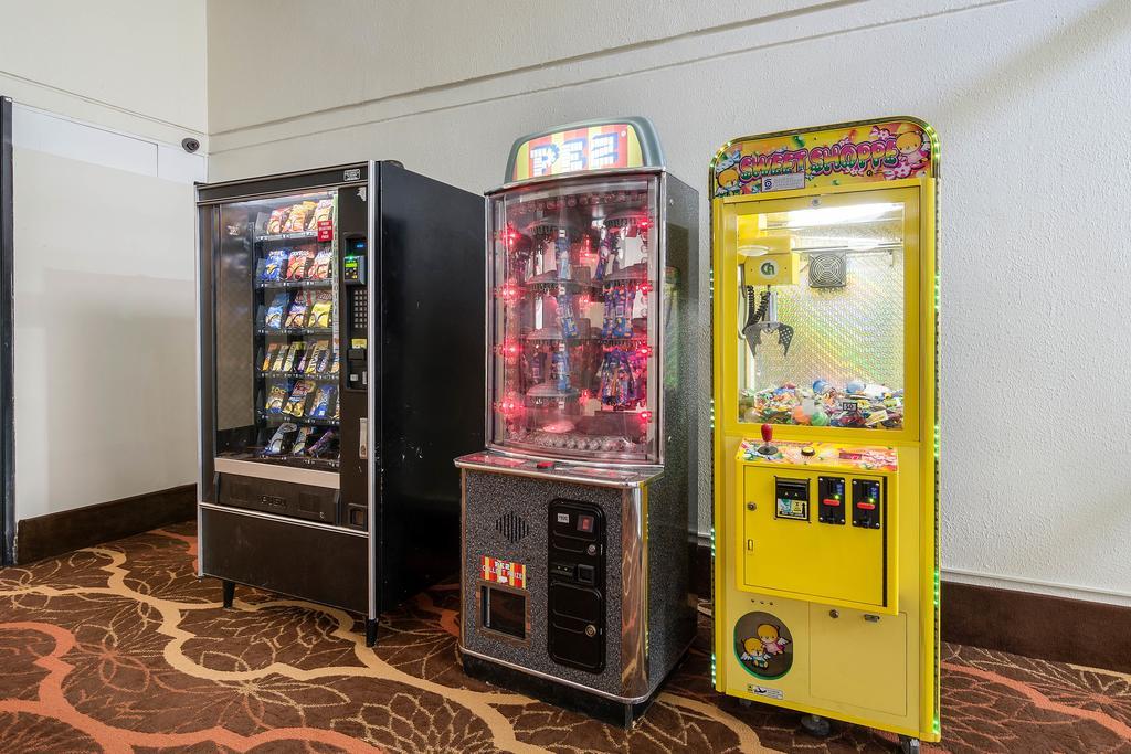 Quality Inn Near Hampton Coliseum エクステリア 写真