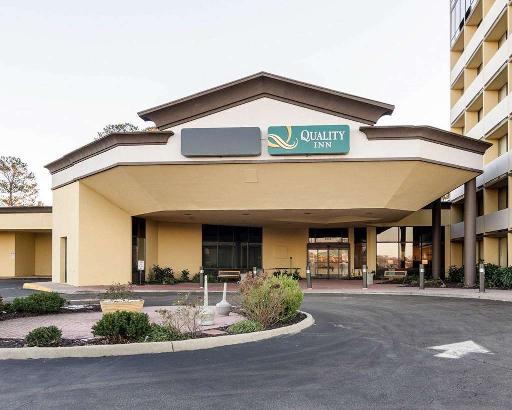 Quality Inn Near Hampton Coliseum エクステリア 写真