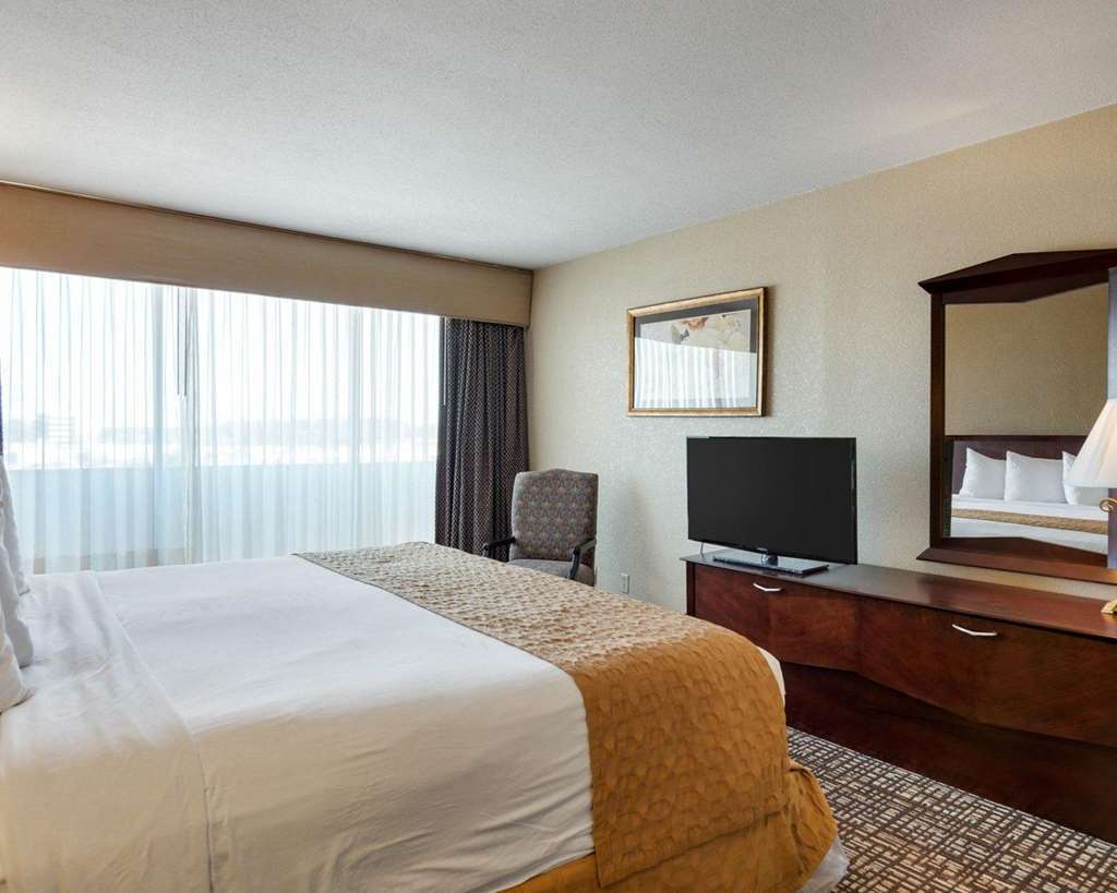 Quality Inn Near Hampton Coliseum 部屋 写真